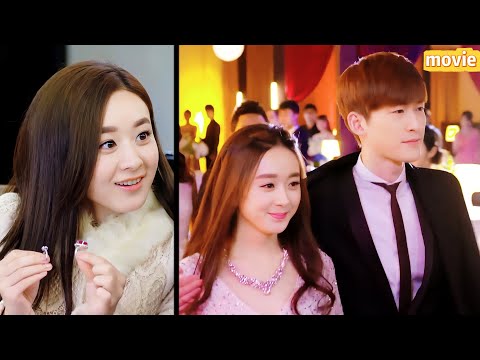 Видео: С силой босса💞 Золушка сияет в любви🔥 становится лучшей версией себя💋