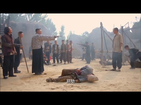 Видео: Хулиганы запугивают простых людей, мало ли они знали, что они главные мастера.