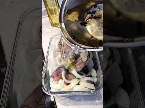 Видео: Маринована скумбрія #рецепт #скумбрія #маринад