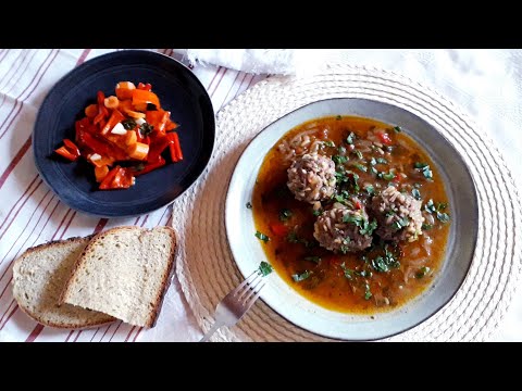 Видео: 35/ Преславската кюфтяна яхния на баба Славка