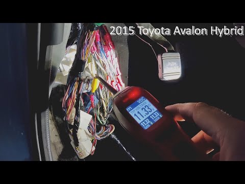 Видео: 2015 Toyota Avalon hybrid восставший из пепла