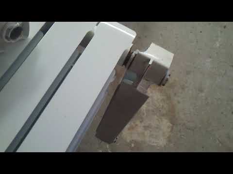 Видео: как разобрать батарею 1 секцию если она заклинила  ! мелкий ремонт