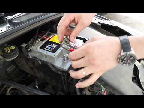 Видео: Замена аккумулятора Ford focus 3 , 2014г.в