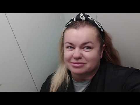 Видео: Таня Включена #9 Найти джинсы. Минск. Застряла в лифте. Подруги. Покупки. Распаковки.Я.