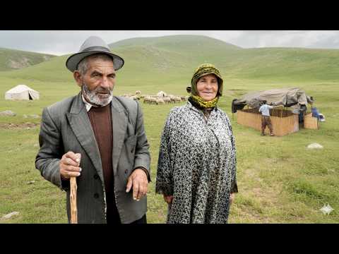 Видео: 85-летний глухой мужчина и его 70-летняя жена | Весенняя миграция и установка кочевой палатки в И...