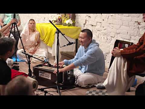 Видео: Мукунда дас - Киртана Мела 2022