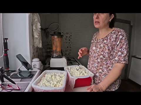 Видео: Заморозила полуфабрикаты намолола паприки Накормила мужа на улице. Строим гараж. 