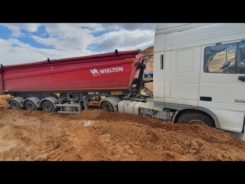 Видео: Песочный Карьер дело такое((Огромная очередь,Валим от сюда