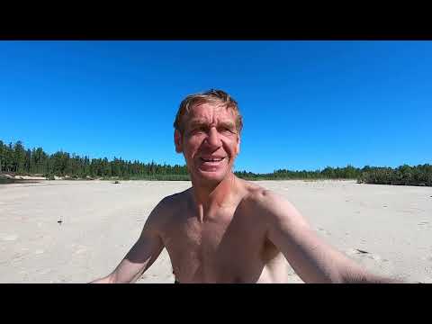 Видео: 15 Июля. Отдых в избушке, гитара и развлекуха со спиннингом.