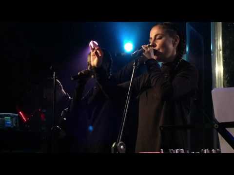 Видео: 2 Маши - Мы выбираем (16 ТОНН 7.04.17) АВТОР: ЕЛЕНА ТЮЛЬКИНА