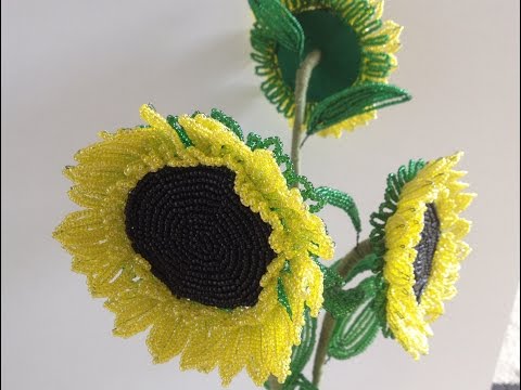 Видео: ПОДСОЛНУХИ из БИСЕРА. Tutorial: Beaded sunflower. Часть 1/3. Бисероплетение