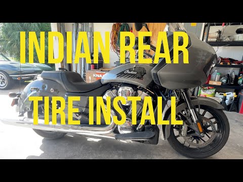 Видео: Снятие и установка заднего колеса Indian Challenger.