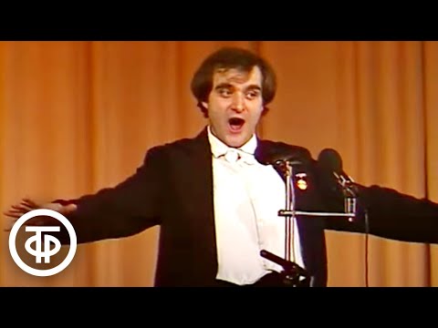 Видео: Музыкальные пародии исполняет артист Ленинградского ТЮЗа Игорь Овадис (1989)