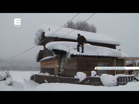 Видео: Юг Красноярского края заметает снегом (Икс Минусинск)