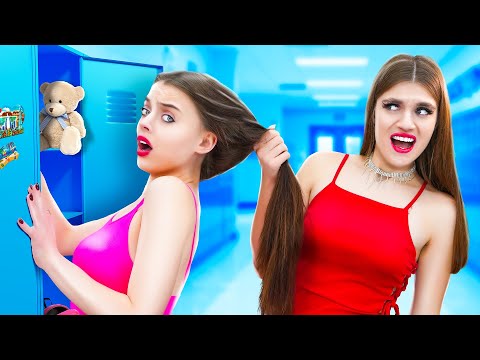 Видео: Моя Старшая Сестра Ненавидит Меня! Плохая Популярная Старшая VS Хорошая Непопулярная Младшая сестра!