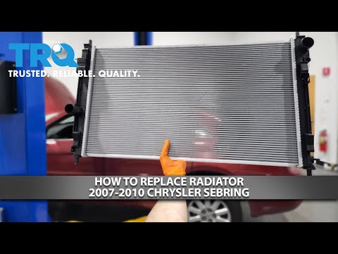 Видео: Как заменить радиатор Chrysler Sebring 2007-2010