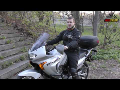 Видео: Обзор Honda Transalp 650 (надежный тур-эндуро)