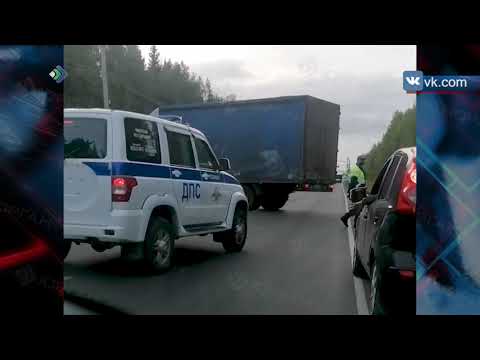 Видео: Коллективное авторалли за нарушителем устроили инспекторы ДПС