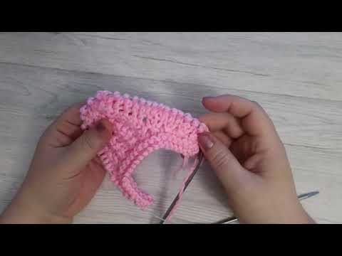 Видео: Хорошенькие пинетки  спицами для новорожденных. Очень подробный мастер класс