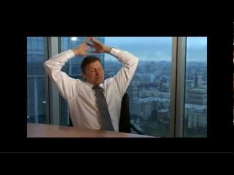 Видео: Между небом и землей. Фильм 1: Андрей Волков