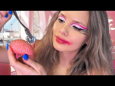 Видео: АСМР странная барби сделает тебе лоботомию 🎃
