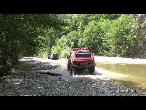 Видео: Западный Кавказ 2017. Банда НИВАводов. Часть 3/7