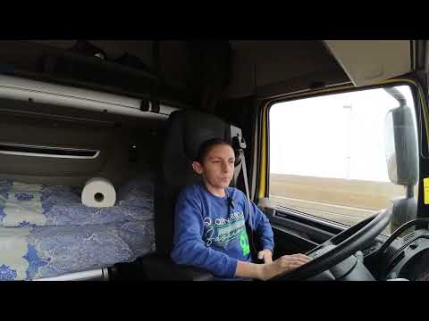 Видео: Първи курс сам! | DISCORDIA | Част 4/6 |