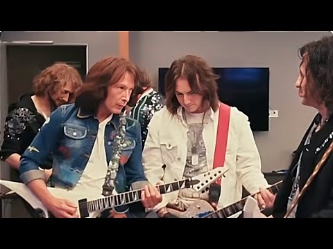 Видео: ИГОРЬ РОМАНОВ, ВЛАДИМИР КИСЕЛЁВ, БОРИС АКСËНОВ, АНДРЕЙ ХРАМОВ - ВОЗВРАЩЕНИЕ ЛЕГЕНДЫ(гр."ЗЕМЛЯНЕ").