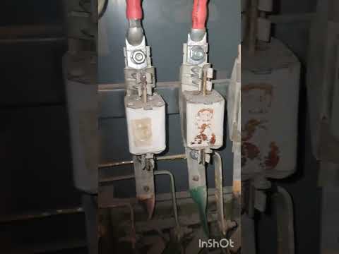 Видео:  БУДНИ ЭЛЕКТРИКА .Подключение РУБИЛЬНИКА ЯРВ -250 АМПЕР. Отключение и включение ВРУ дома !