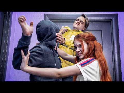 Видео: БЫВШИЙ ПАРЕНЬ МАШИ УСТРОИЛ РАЗБОРКИ С КИРИЛЛОМ!!!