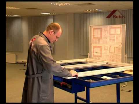 Видео: Монтаж системы ROTO Patio