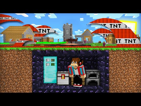 Видео: КАК МНЕ ПЕРЕЖИТЬ ЦУНАМИ ИЗ ДИНАМИТА В МАЙНКРАФТ | Компот Minecraft