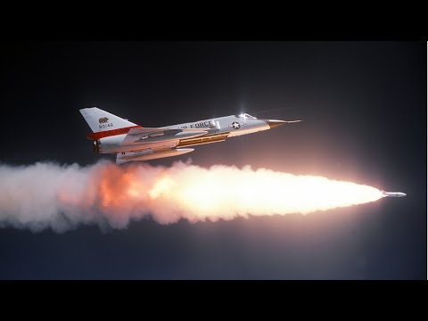 Видео: F-106 Delta Dart - последний чистокровный перехватчик США