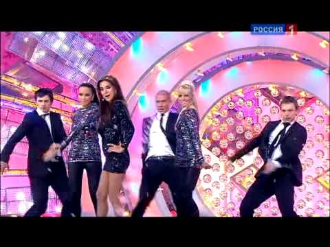 Видео: Зара - "Недолюбила" (Live Голубой огонек 2010)