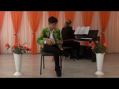 Видео: И.Тихонова, В.Кузнецова "Саратов саздары". Исполняют Суттенов Арнур и Сапожникова Наталья Викторовна