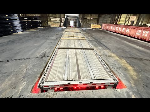 Видео: Самый узкий заезд за 5 лет в Дальнобое,стейк за 55$, заболел, еду с +30в-10 ,разборка грузовиков США