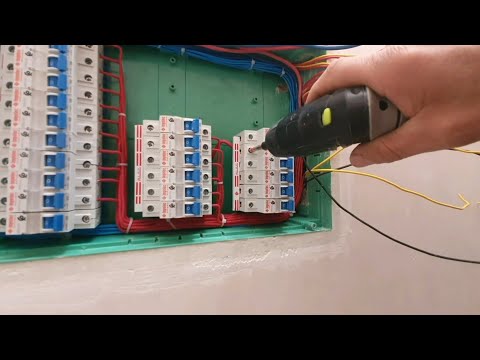 Видео: Когда распределительный щиток мал и его недостаточно для большего количества электрических выключат