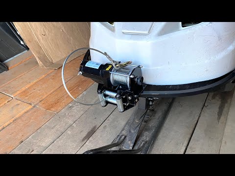 Видео: Лебедка на снегоход. Обзор. Установка.
