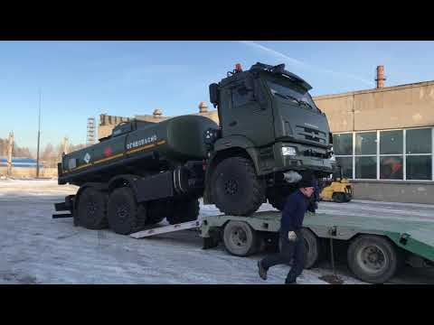 Видео: Погрузка автоцистерны на трал