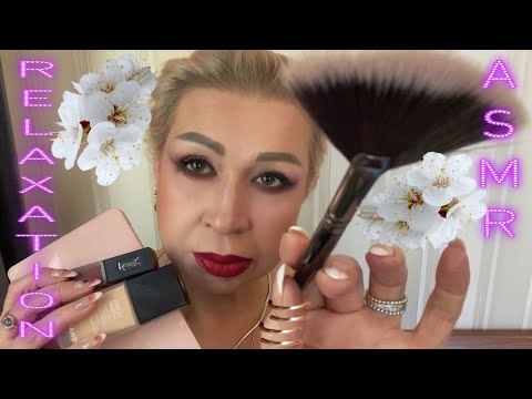 Видео: АСМР💋💄Расслабься, пока я делаю тебе макияж ! Шёпот! ASMR RELAX As l do your Makeup