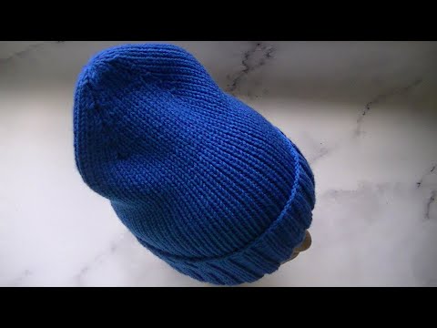 Видео: Вяжем стильную шапочку на любой сезон. ВЯЗАНАЯ ШАПКА-ТЫКОВКА