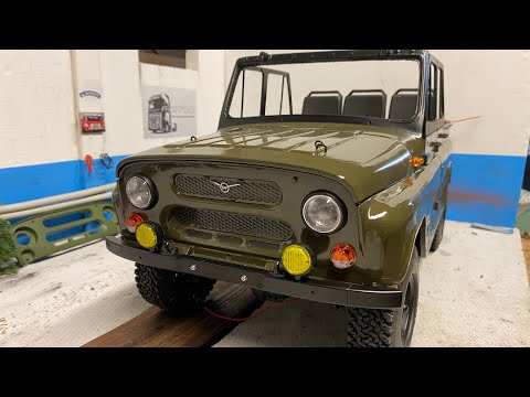 Видео: Уаз 469 установка фар 1:8 RC uaz scheinwerfer einbau