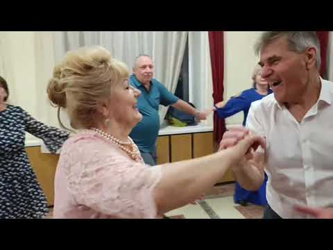 Видео: С Днем Рождения Света !