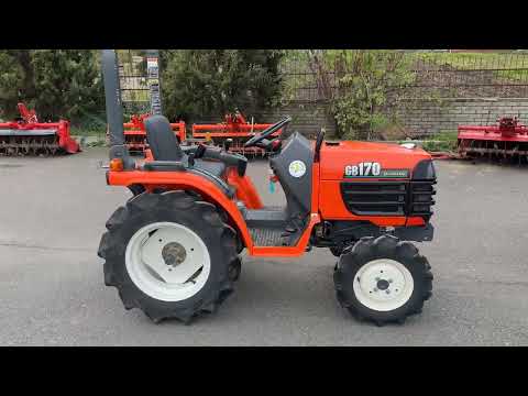 Видео: Нове постачання японських тракторів на майданчик у Рівне 17.10.25 | Totus Traktor