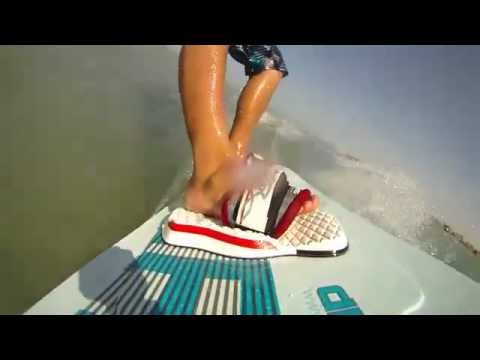 Видео: Кайтборд на слабый ветер