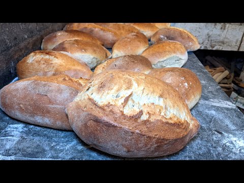 Видео: ХЛІБ на дровах у печі в БУЧІ після окупації! Подовий хліб на заквасці рецепт. ХАТИНКА ПЕКАРЯ ожила