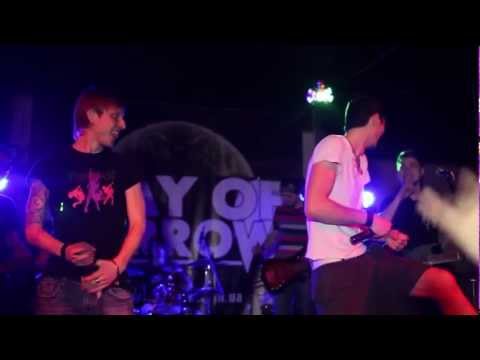 Видео: May Of Sorrow feat. JJ from ТонкаяКраснаяНить - Песок