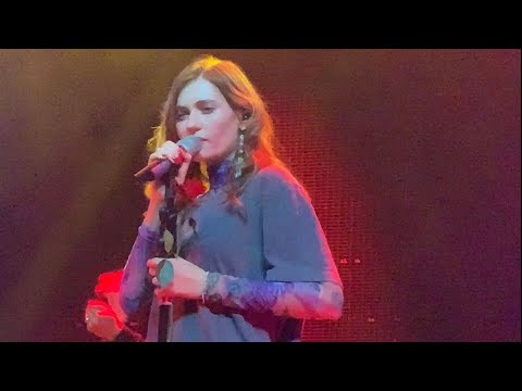 Видео: Луна - Бутылочка (Екатеринбург 25.10.2019)