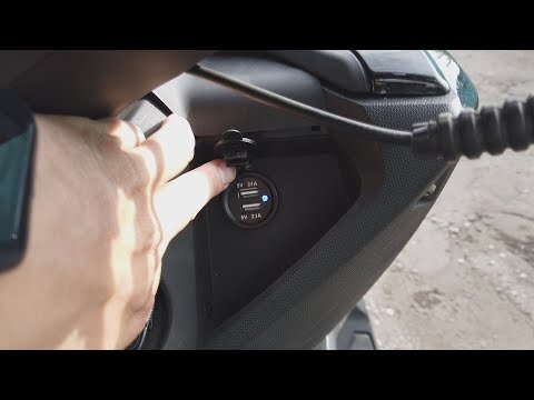 Видео: USB для скутера QUANTUM-50 (Реплика Yamaha Nmax)