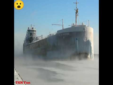 Видео: Мега монстры на воде. Ледокол на Енисее, зрелище завораживающее )) чат для единомышленников ;)